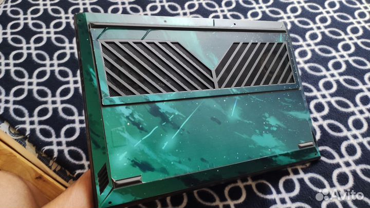 Ноутбук универсальный для игр и работ HP Victus16