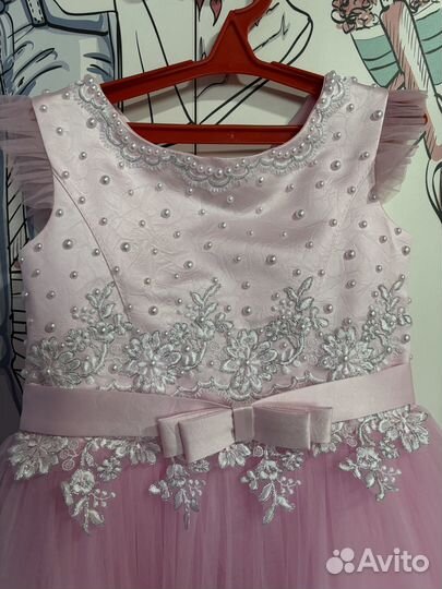 Нарядное платье для девочки