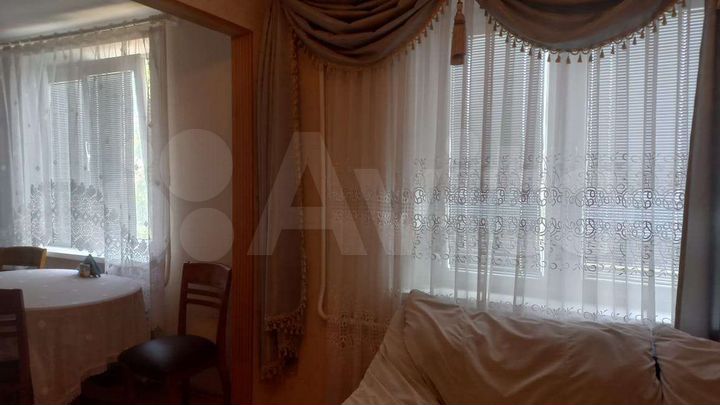 4-к. квартира, 102 м², 3/5 эт.