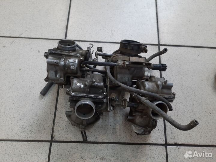 Карбюратор Honda vf 1000