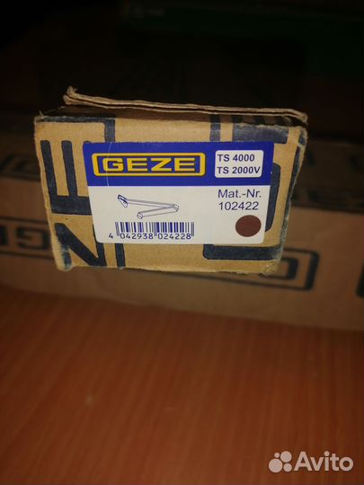 Доводчик geze TS 4000