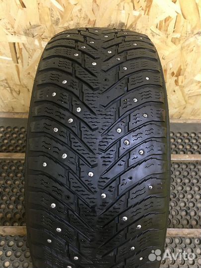 Nokian Tyres Hakkapeliitta 8 205/50 R17 93T