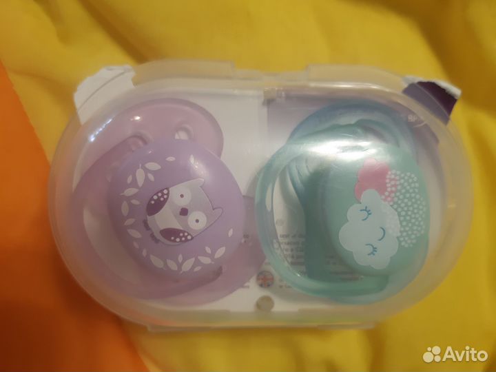 Пустышки avent новые 0-6 мес