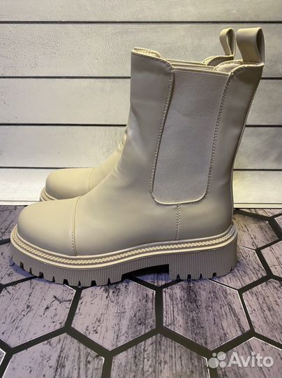 Ботинки челси новые (весна - осень)