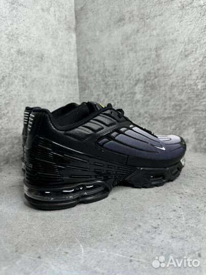 Кроссовки Nike Air Max Tn Plus