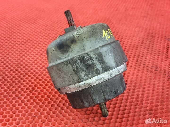 Подушка двс Audi A6 4F2 ASB 4F0199382AQ