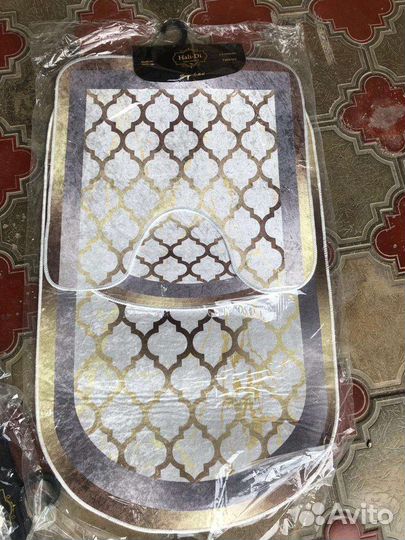 Коврики для ванной и туалета