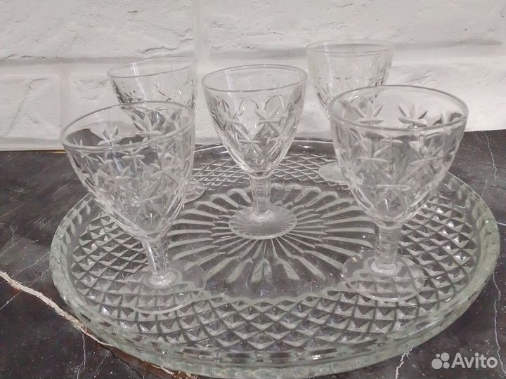 Хрустальный поднос СССР Рюмки