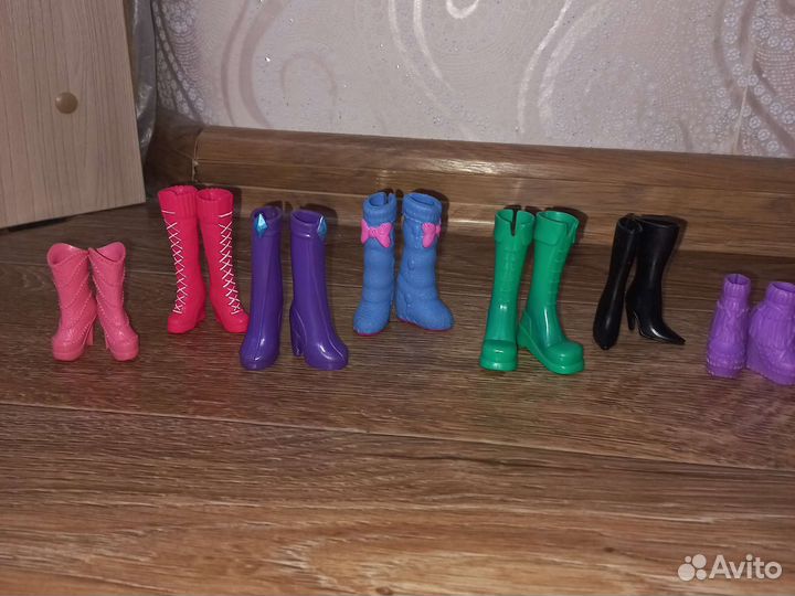 Обувь для кукол