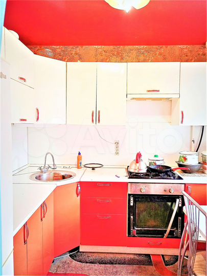 3-к. квартира, 55 м², 5/5 эт.