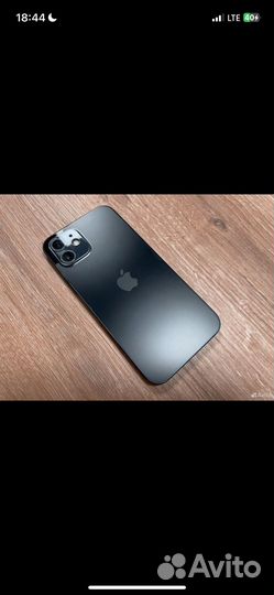 iPhone 12, 64 ГБ