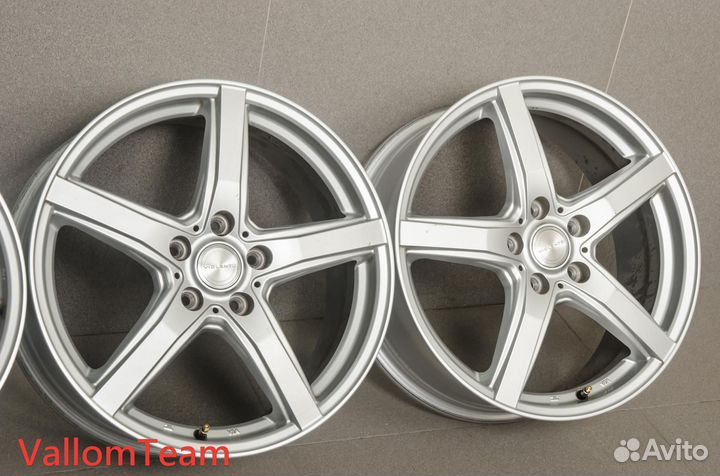 Лот UP30014150 Фирменные 18-е диски dunlop violent