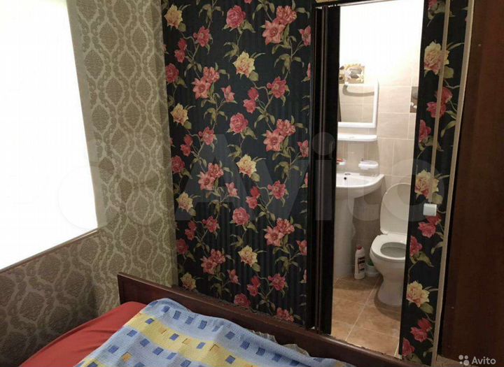 Дом 30 м² на участке 3 сот.