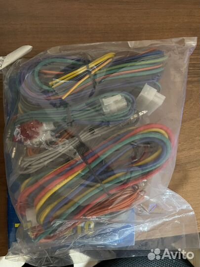 Сигнализация с автозапуском Tomahawk TW9010