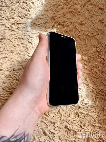 iPhone Xr, 128 ГБ