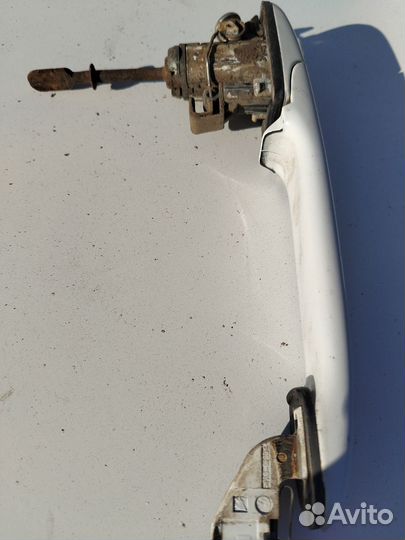 Ручка двери наружняя R Volkswagen polo classic