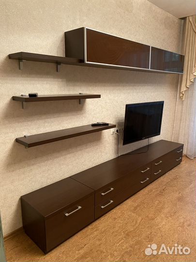 Стенка в гостиную