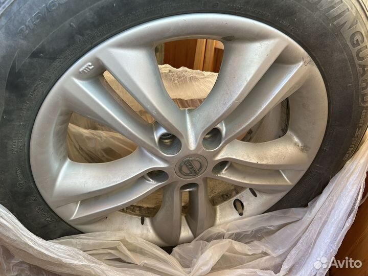 Зимняя резина с дисками 215/60/r17