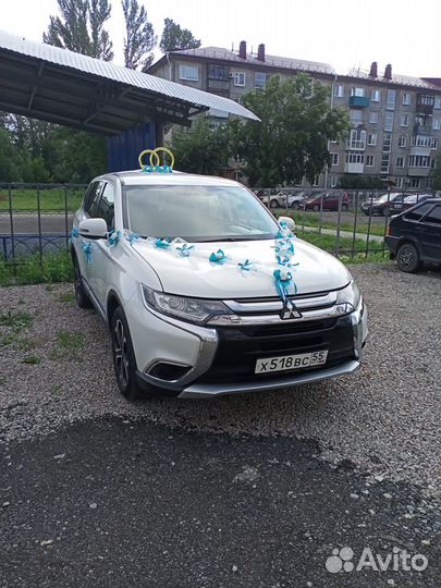 Украшения на машину