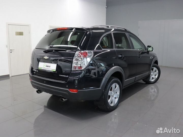 Chevrolet Captiva 2.4 AT, 2012, 118 125 км