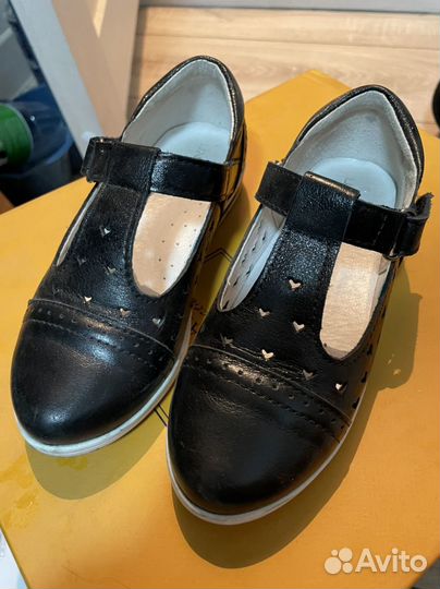 Туфли для девочки