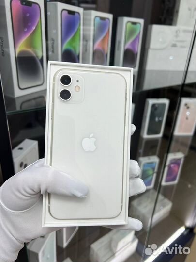 iPhone 11, 128 ГБ