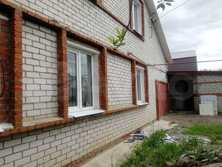 Дом 227 м² на участке 8 сот.