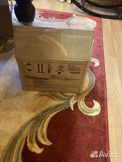 Новогодние атрибуты