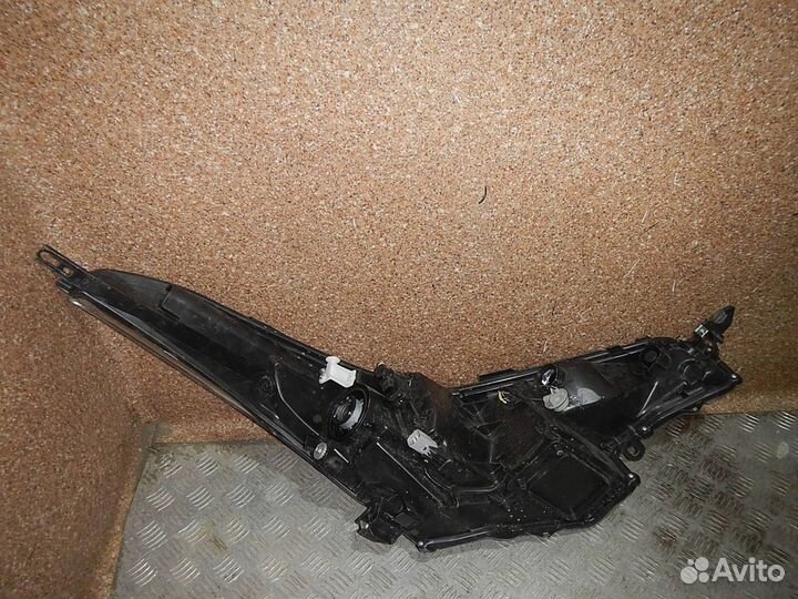 Фара левая, Toyota (Тойота) -C-HR (17)