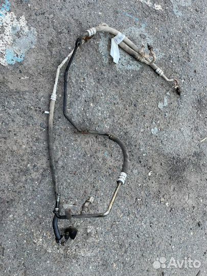 Трубка гура рено логан 1