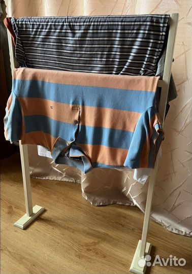 Вешалка для одежды напольная деревянная