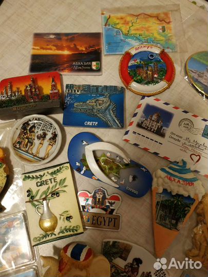 Магниты на холодильник из разных стран