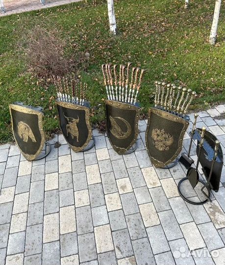 Щит подарочный/ подставка под шампуры