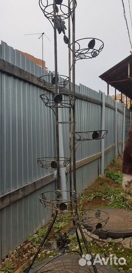 Подставка для цветов металлическая 190 см