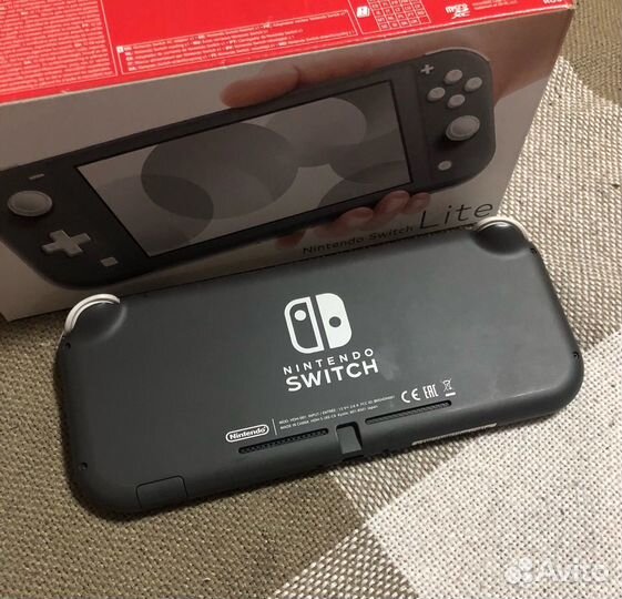 Nintendo switch lite