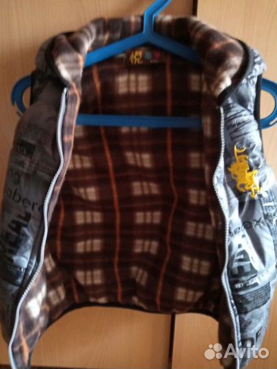 Теплая жилетка р.125