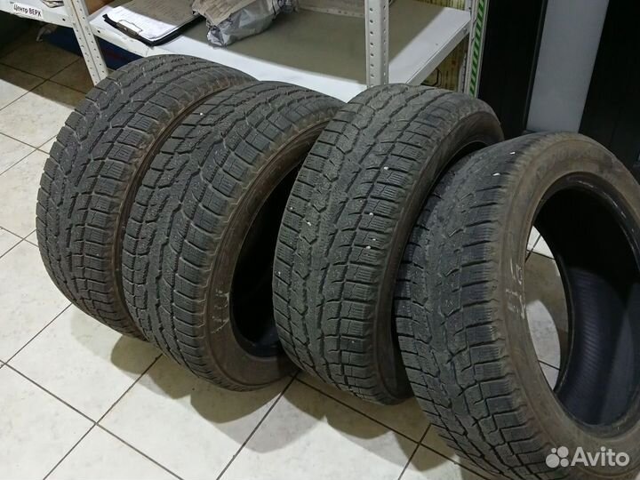 Toyo Observe GSi-6 215/55 R17 98H