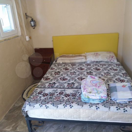 Комната 15 м² в 3-к., 1/1 эт.