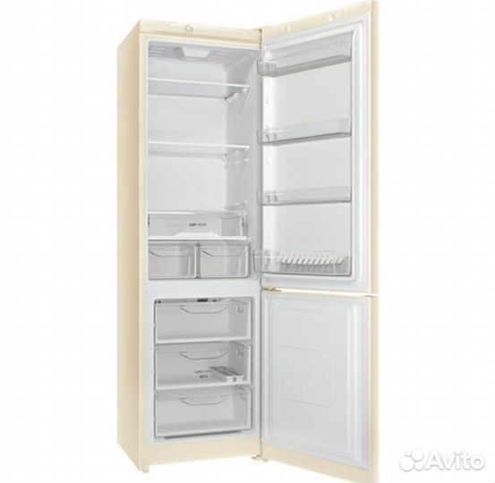 Холодильник Indesit DS 4200 E