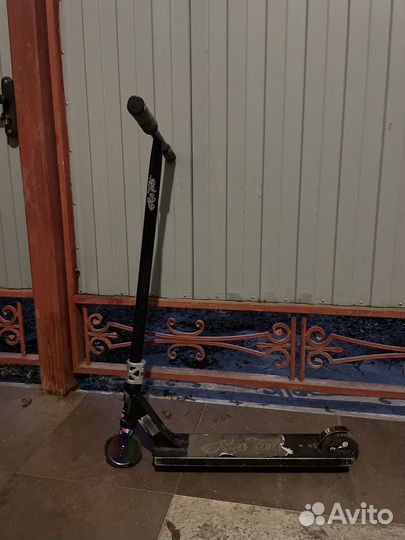 Трюковой самокат кмс