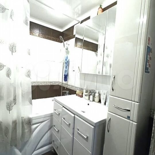 Комната 16 м² в 3-к., 3/18 эт.