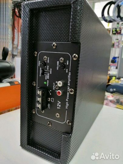 Сабвуфер под сиденье активный Новый