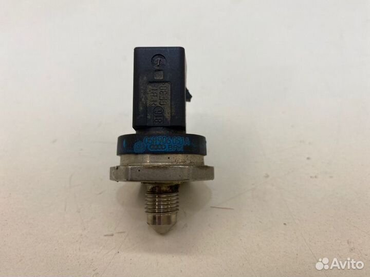 Датчик давления топлива Audi A6 C6 2.0 2008