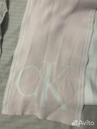 Женский шарф Calvin klein