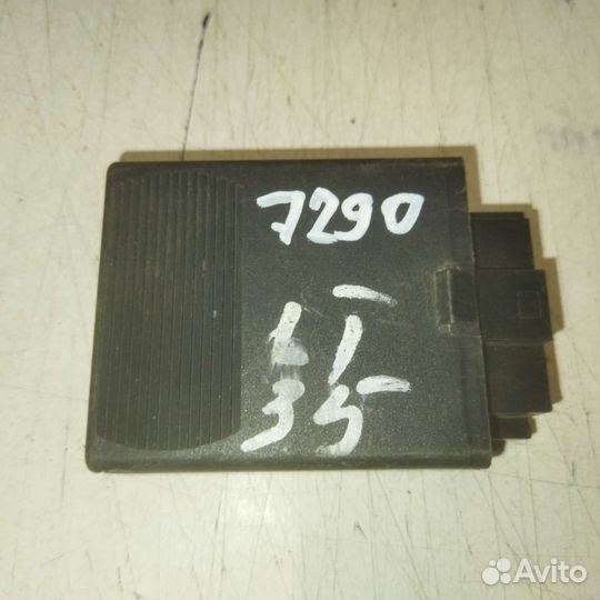 Блок управления заднего стекла Mercedes-Benz Vito