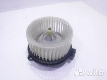 Моторчик печки Субару