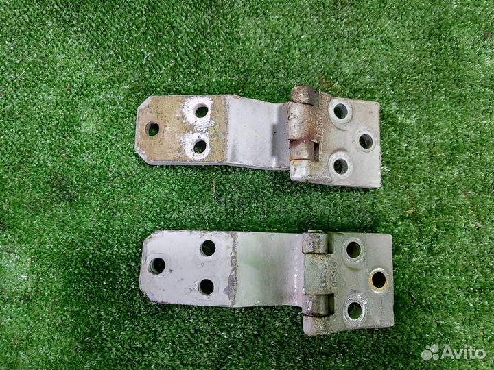 Петля двери левая fiat Dukato 230 1997