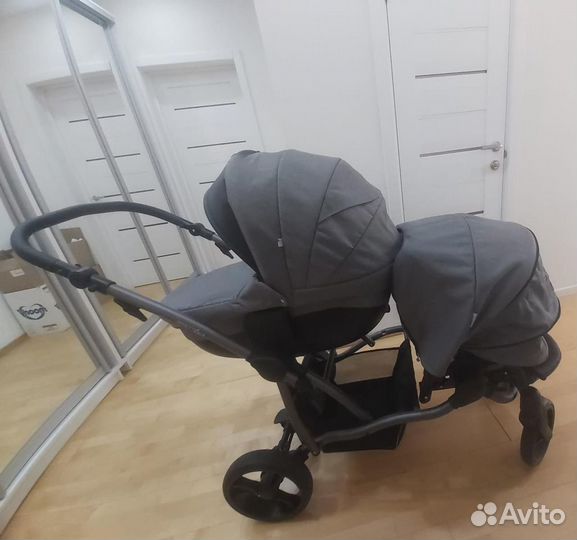 Коляска для погодок Bebetto42 Comfort 2в1