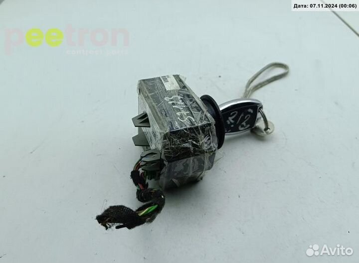 Б/У Б/У Замок зажигания A2189054701 mercedes-benz