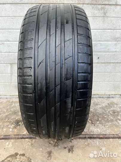 Nokian Tyres Hakka Z 265/50 R20